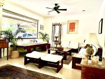 🏡 FOR SALE: Elegant 3-Storey House in Ayala Southvale Primera, Bacoor, Cavite 🌟
