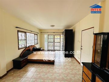 2-storey detached house, 60 sq.w., Buriram Rangsit Village, Lam Luk Ka, Khlong 4, near Yaem Sa-at Rangsit School, Rangsit-Nakhon Nayok Road, Phra Ong