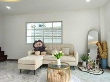 บ้านเดี่ยว มีนบุรี นิมิตรใหม่ หมู่บ้านคาซาลีน่า 2   52.5 ตรว 4 ห้องนอน  3 ห้องน้ำ 1 ห้องครัว 1 ห้องนั่งเล่น