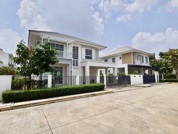 Single house for sale, 4 bedrooms, Chuan Chuen Village. Watcharaphon Ramindra, 50 sq m, 2 floors, near Thanommit Market