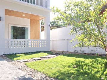 4 Bedrooms detached house for sale Minimal Muji style in Mueang Kaew, Mae Rim. Close to Nong Jom intersection. Fully furnished.