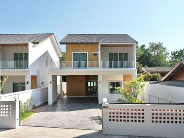 4 Bedrooms detached house for sale Minimal Muji style in Mueang Kaew, Mae Rim. Close to Nong Jom intersection. Fully furnished.