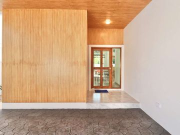 4 Bedrooms detached house for sale Minimal Muji style in Mueang Kaew, Mae Rim. Close to Nong Jom intersection. Fully furnished.
