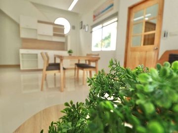 4 Bedrooms detached house for sale Minimal Muji style in Mueang Kaew, Mae Rim. Close to Nong Jom intersection. Fully furnished.