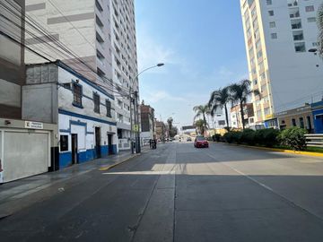 ocasión venta dpto. lince  av prolongación Iquitos 75mt/ Incluye cochera