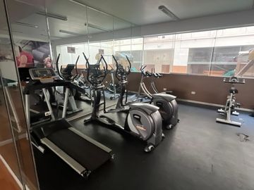 ocasión venta dpto. lince  av prolongación Iquitos 75mt/ Incluye cochera