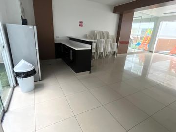 ocasión venta dpto. lince  av prolongación Iquitos 75mt/ Incluye cochera