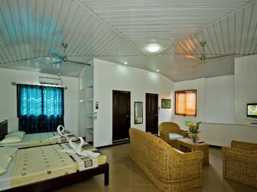 Full operational Boutique hotel with swimming pool and private house for sale in Puerto Princesa