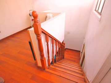 Estupenda Oportunidad Habitacional Y Comercial En Pajaritos