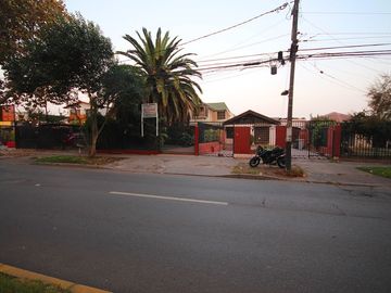 Estupenda Oportunidad Habitacional Y Comercial En Pajaritos