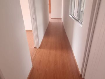 AMPLIO FLAT CON INGRESO INDEPENDIENTE COMO CASA EN JLBYR. GRIFO MONTERREY