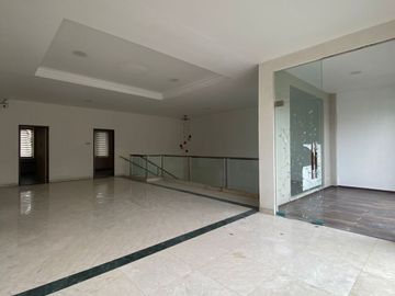 Dijual Rumah Besar 2 Lantai Pinggir Jalan Utama Bintaro Jaya