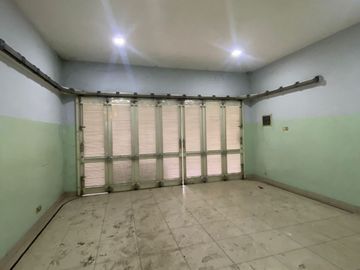 Dijual Rumah Besar 2 Lantai Pinggir Jalan Utama Bintaro Jaya