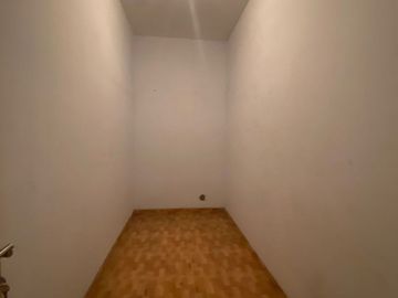 Dijual Rumah Besar 2 Lantai Pinggir Jalan Utama Bintaro Jaya