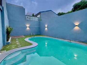 For Sale 2 Storey 4BR 4T&B 2 CG w/ Pool (LA:194sqm FA:355sqm) in Greenwoods, Pasig City