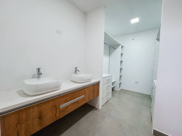 Casa en Venta en Ciudad Celeste etapa La Brisa, Ecuador