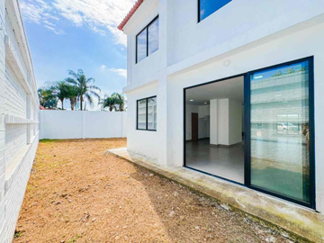 Casa en Venta en Ciudad Celeste etapa La Brisa, Ecuador