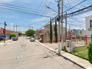 CASA EN CALLE MONTE PARANASO, JOYAS DE CUAUTITLAN, ESTADO DE MEXICO. ¡¡NO CREDITOS!!