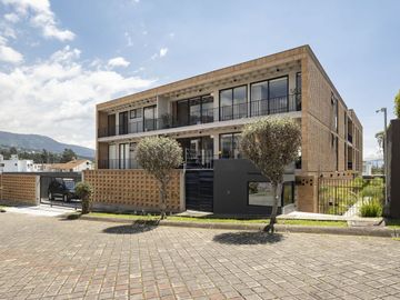 Venta Departamento 152m, Lumbisi Cumbaya