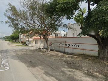 CASA EN VENTA COL SAN JOAQUIN CARMEN CAMPECHE