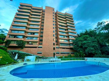 Rento  Apartamento Amoblado cerca del Tesoro