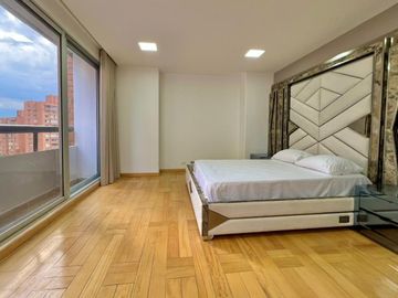Rento  Apartamento Amoblado cerca del Tesoro