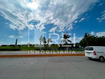 VENTA LOCAL VILLAS LAS FLORES PUERTO VALLARTA