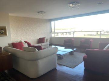 VENDO DEPARTAMENTO DE 529.52m, Quito Tenis