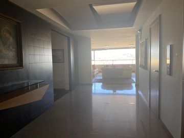 VENDO DEPARTAMENTO DE 529.52m, Quito Tenis