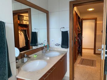 VENDO DEPARTAMENTO DE 529.52m, Quito Tenis