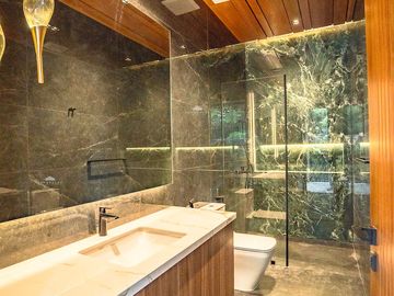 HIGH-END SMART HOME: House and Lot For Sale in Cavite at Ayala Westgrove Heights PRICE DROPPED!!!