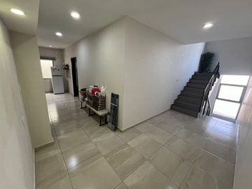 Casa en Venta con Paneles Solares en Fracc. Jardines de Virginia, Boca del Rio, Veracruz.