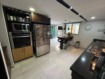 Casa en Venta con Paneles Solares en Fracc. Jardines de Virginia, Boca del Rio, Veracruz.