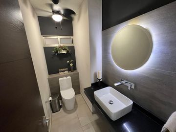 Casa en Venta con Paneles Solares en Fracc. Jardines de Virginia, Boca del Rio, Veracruz.