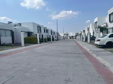VENTA CASA RESIDENCIAL LA VIDA, CORREGIDORA QRO