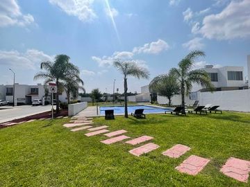 VENTA CASA RESIDENCIAL LA VIDA, CORREGIDORA QRO