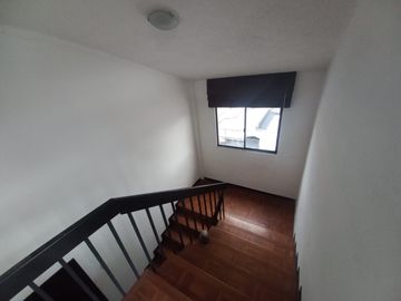 AMPLIA CASA A LA VENTA SECTOR EL BATAN ALTO, PARQUE METROPOLITANO.