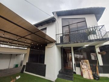 AMPLIA CASA A LA VENTA SECTOR EL BATAN ALTO, PARQUE METROPOLITANO.