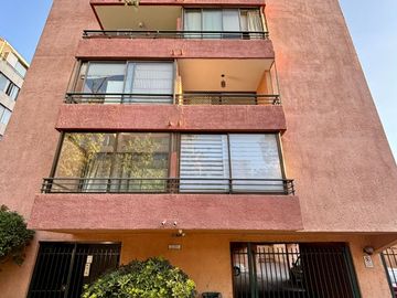 Se Vende Departamento Remodelado, 4 Dormitorios, Providencia