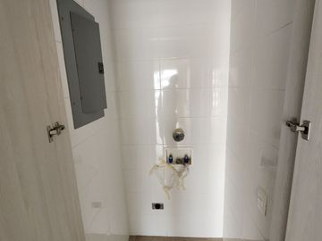 Norte de Guayaquil, Venta de Hermosa Suite de estreno