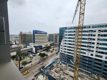 Norte de Guayaquil, Venta de Hermosa Suite de estreno