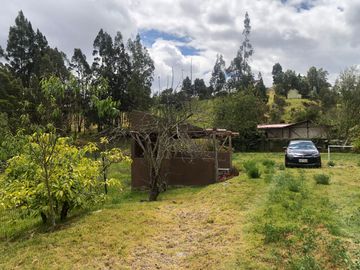 Venta de propiedad con  2710m2 -Sector Monay Baguanchi -Cuenca