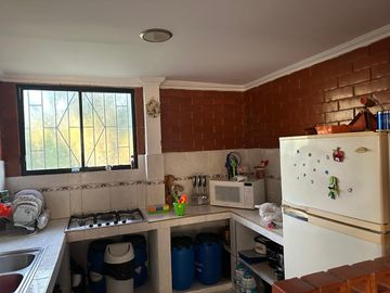 Venta de propiedad con  2710m2 -Sector Monay Baguanchi -Cuenca