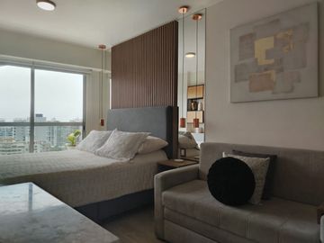 Departamento en Venta en Modernos Acabados en Barranco