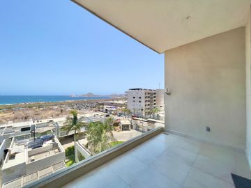 Condominio en Venta en Cabo San Lucas en Vista Vela con vista al mar