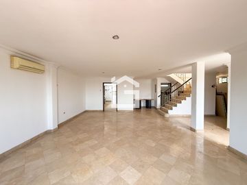 Departamento Duplex en Venta en Kennedy Norte, Guayaquil