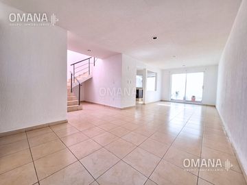 CASA en VENTA | 4 Recámaras | MORELIA.