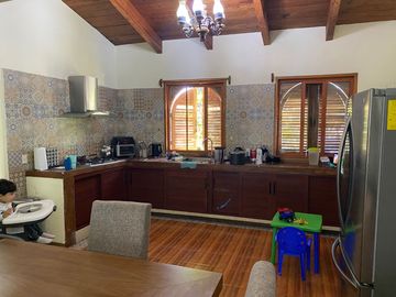 CASA DE CAMPO PARA VIVIR CERCA DE LA CIUDAD