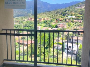 💥 VENDO💥 Hermoso Apartamento en unidad cerrada Montesion - Barrio la Misericordia - Copacabana.