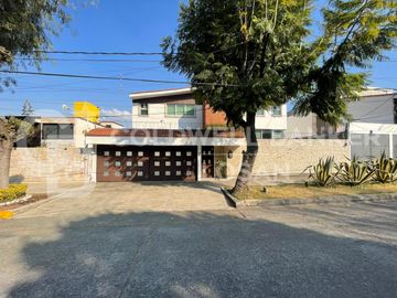 CASA EN VENTA EN EMILIO RABASA CIUDAD SATÉLITE